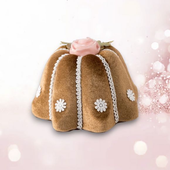 5" Bundt Cake with Rose Ornament