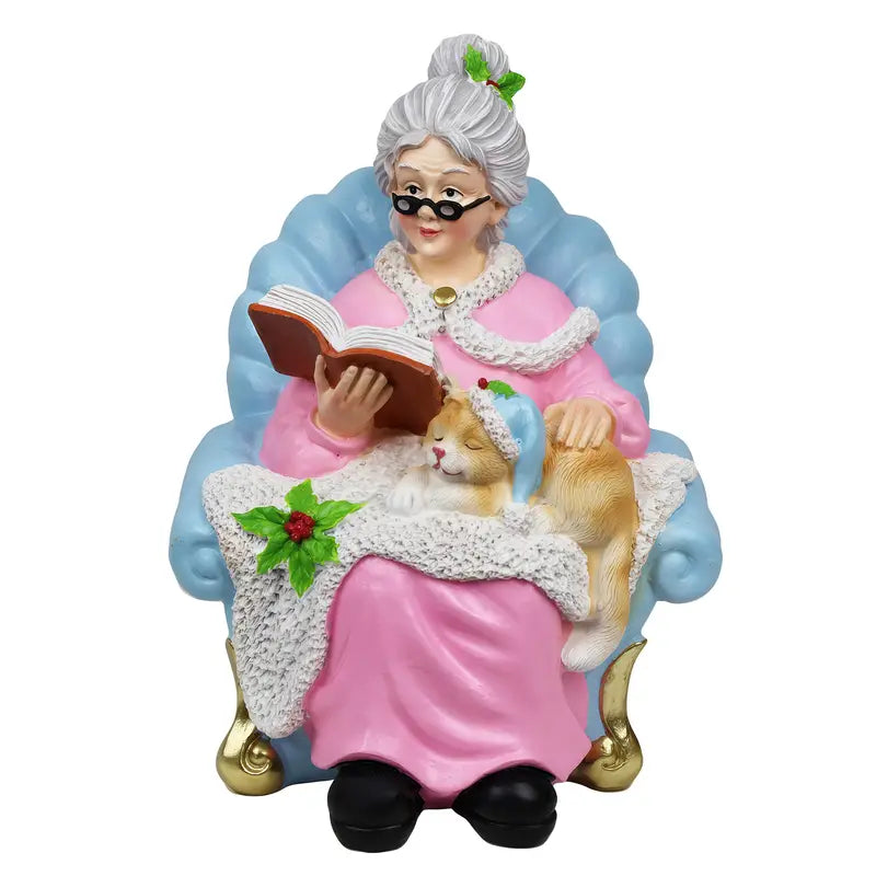 Santa's Sweet Shoppe Collection - 8.5" Mrs. Claus Figurine with Cat