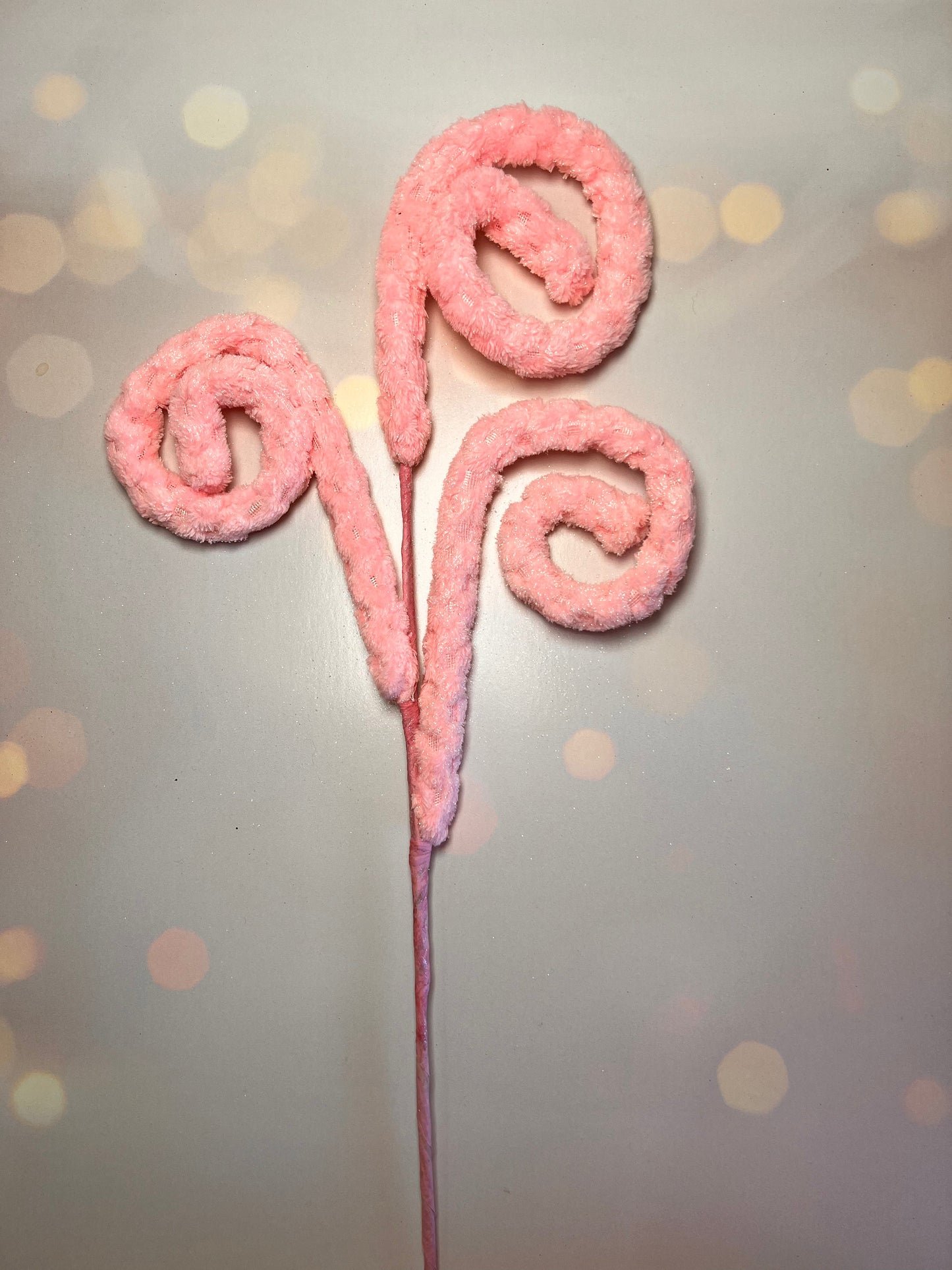 28" Fuzzy Spiral Curly Pink