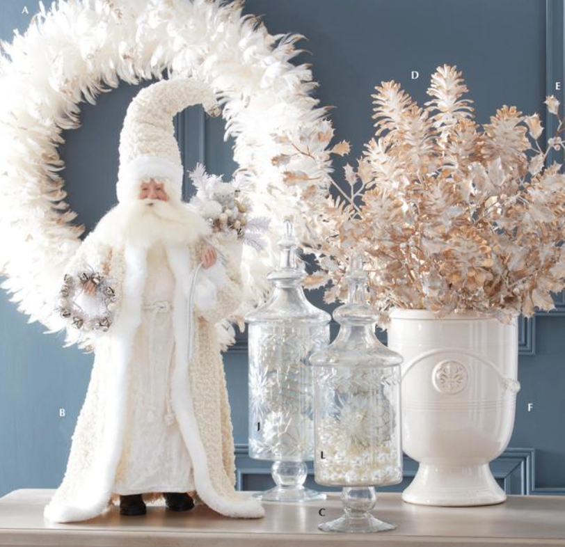 ROYAL COURT - 26" Cream Fringe Coat Santa w/Wreath & Sack