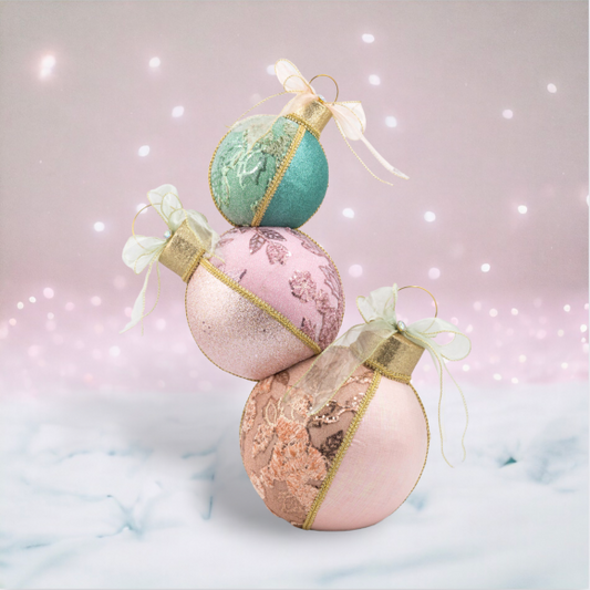 SANTA'S SWEET SHOPPE COLLECTION 23" Wonderland Stacked Baubles