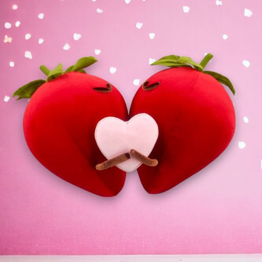 18" Kissing Strawberry Couple