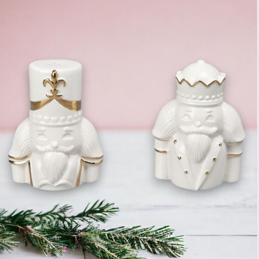 December Diamonds Gingerbread Village Gingerbread Set Nutcracker Salt & Pepper