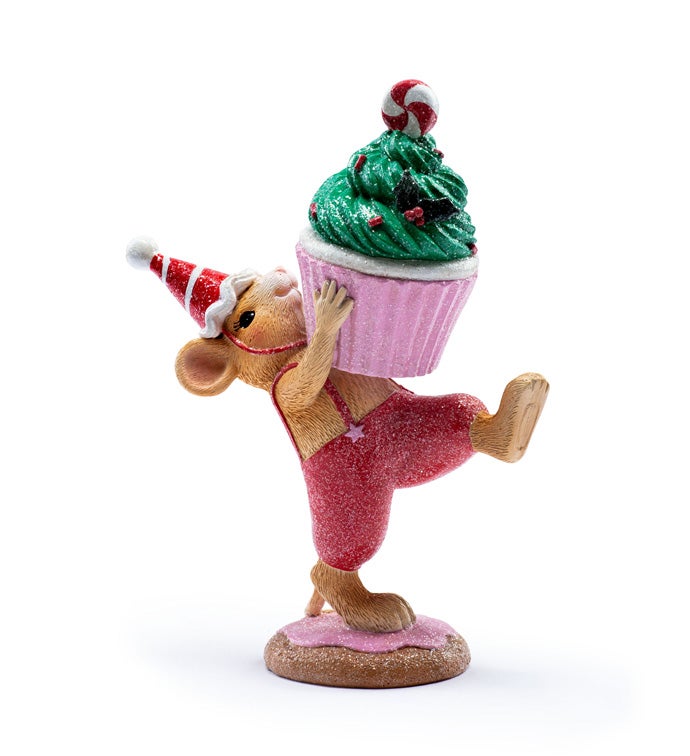 Santa's Sweet Shoppe Collection - 7.5" Mouse Holding Cup Cake