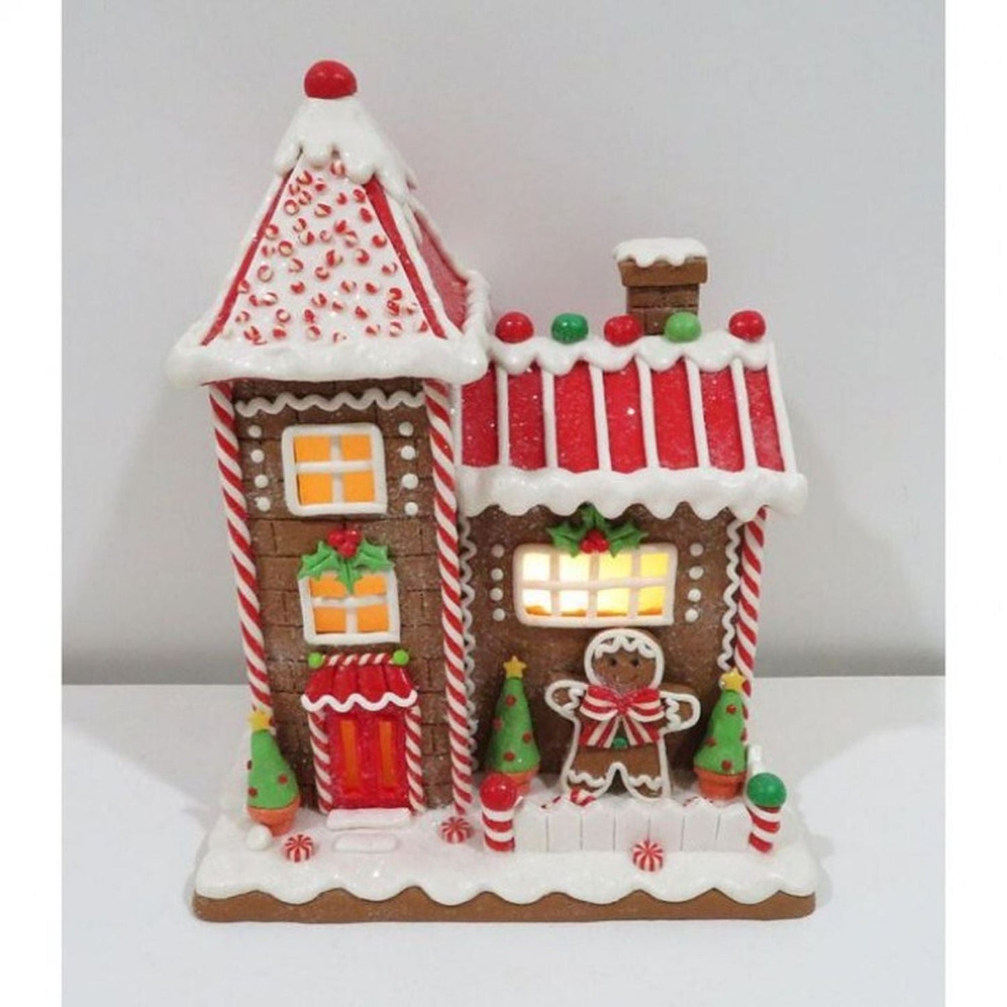 Regency International 10"Led/Bty Tmr Candy Gingerbread House