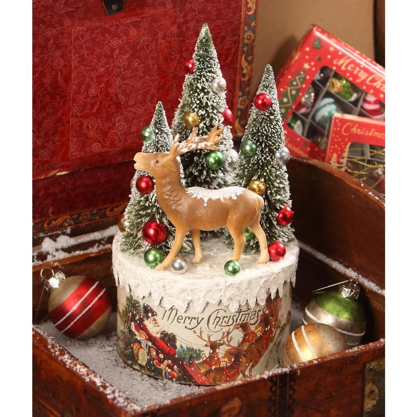 Bethany Lowe Vintage Christmas Traditional Deer Vignette On Box