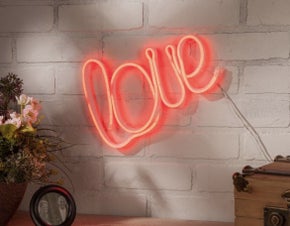 11.4" NEON LOVE SIGN