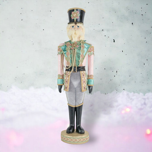 December Diamonds Wonderland 23-Inch Soldier